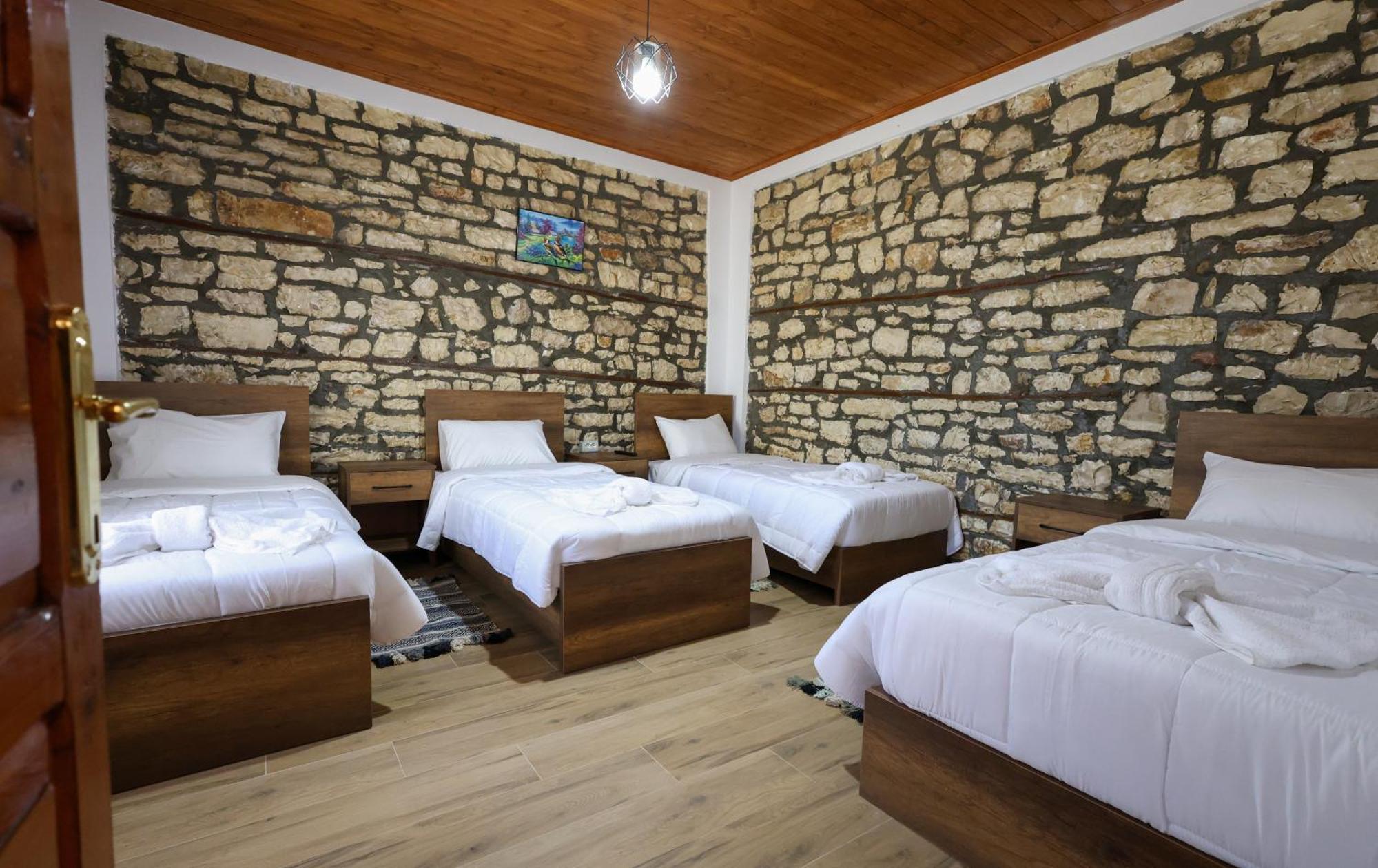 Villa Shpiragu Village Experience Berat Dış mekan fotoğraf