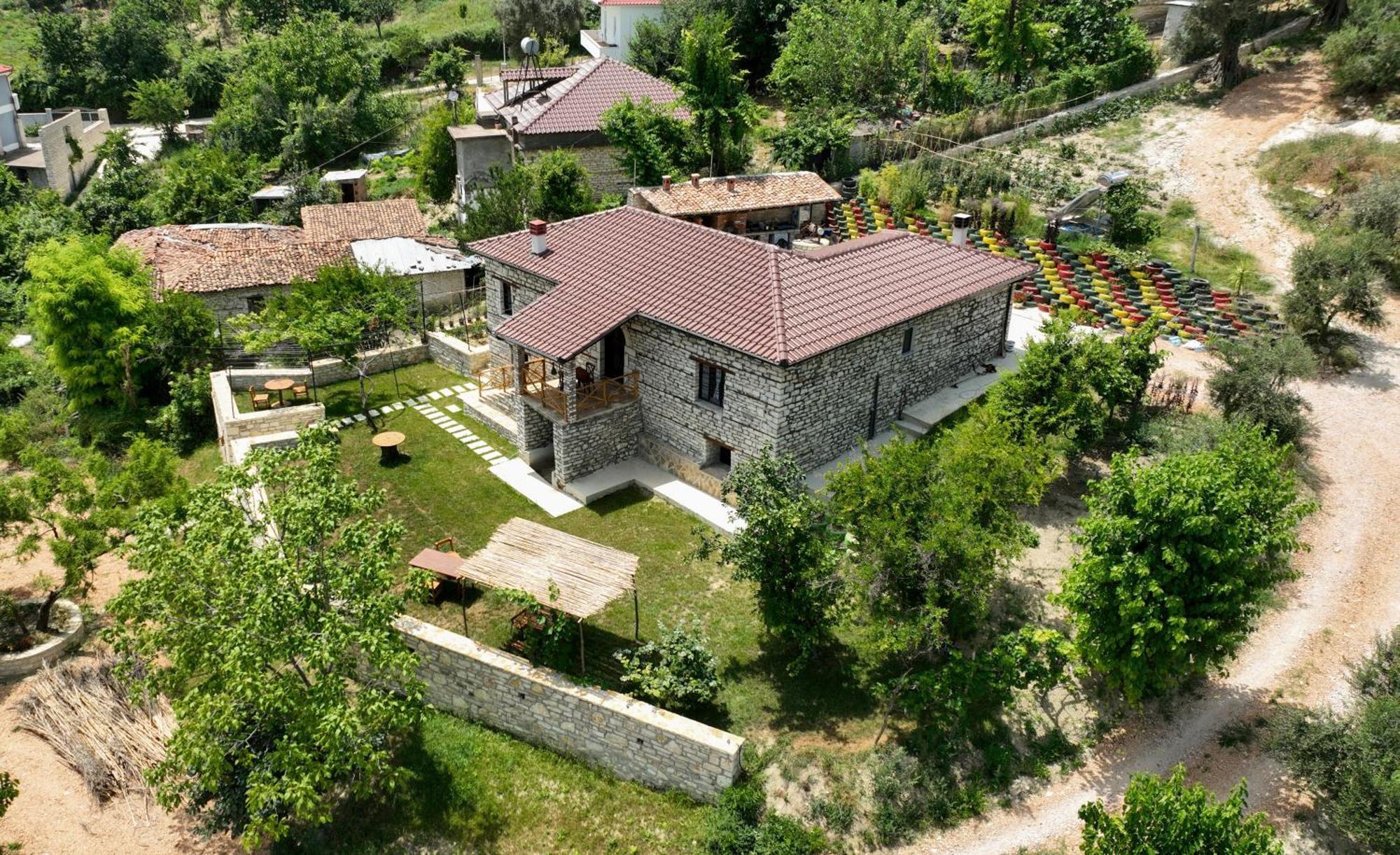 Villa Shpiragu Village Experience Berat Dış mekan fotoğraf
